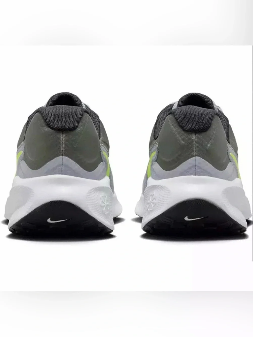 Nike Revolution 7 Men's Running Shoes Wolf Grey Volt FB2207-002